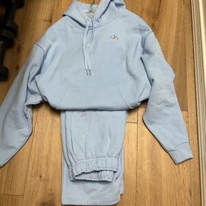 ALO Yoga Accolade Hoodie and Straight Leg Sweatpants—Set (NWOT) in Seashell Blue